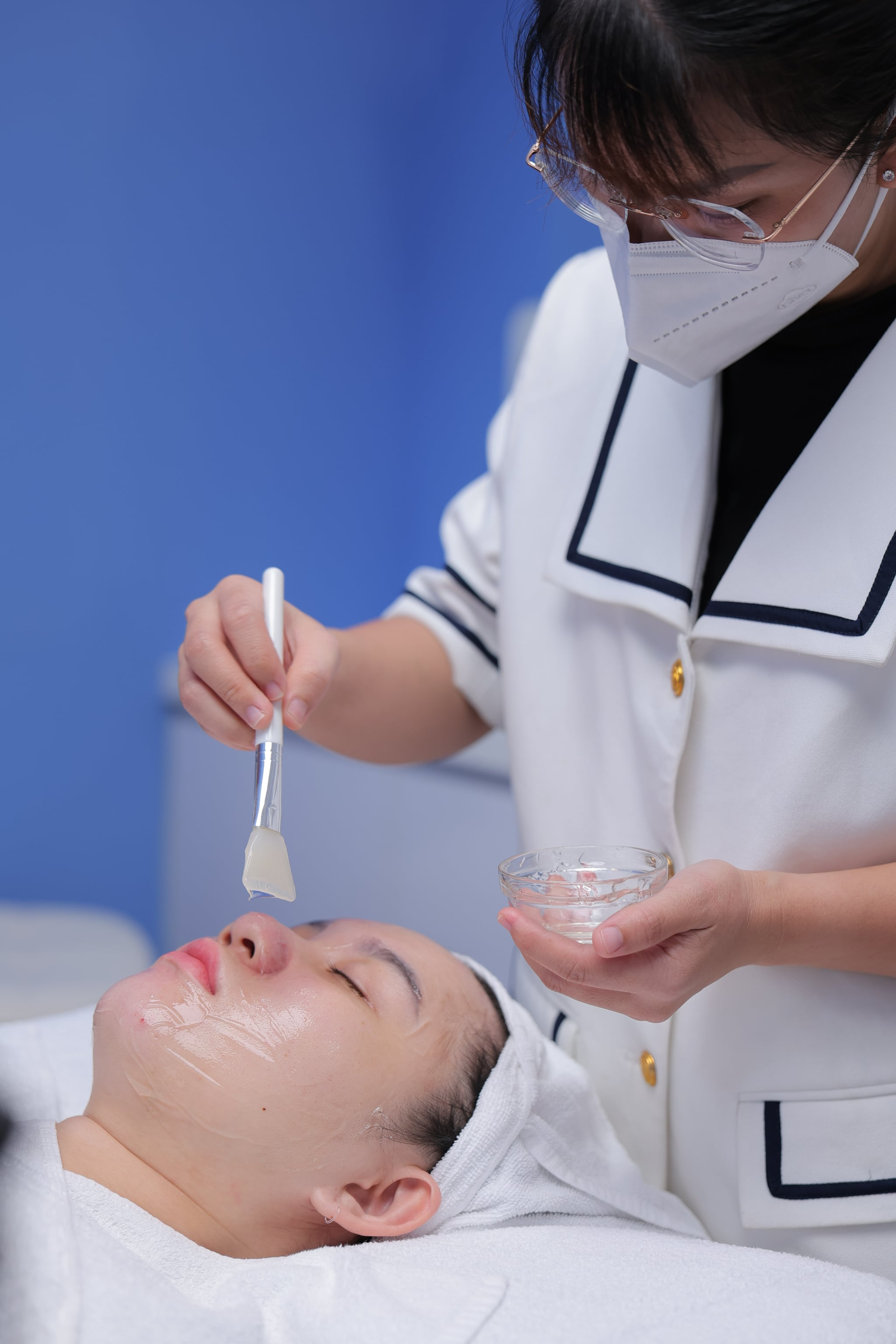 Thanh lọc đa tầng bằng Préime DermaFacial - Image 2